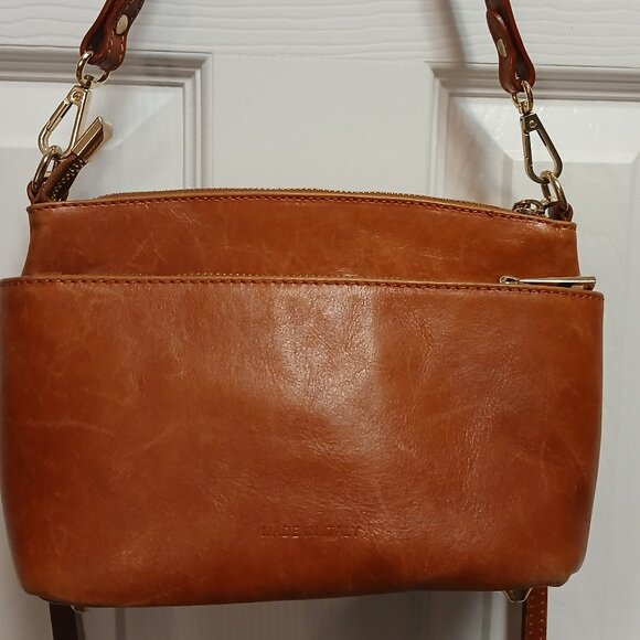 Divina Firenze Italian Crossbody🤎 - Picture 1 of 10
